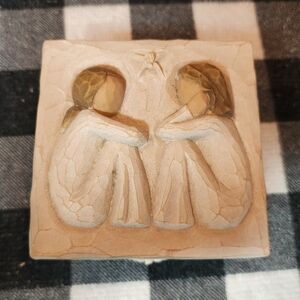 Willow Tree "Friendship" keepsake box
